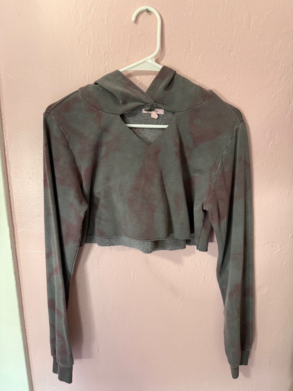 Maurices Gray and Mauve Tie-Dye Cropped Hoodie